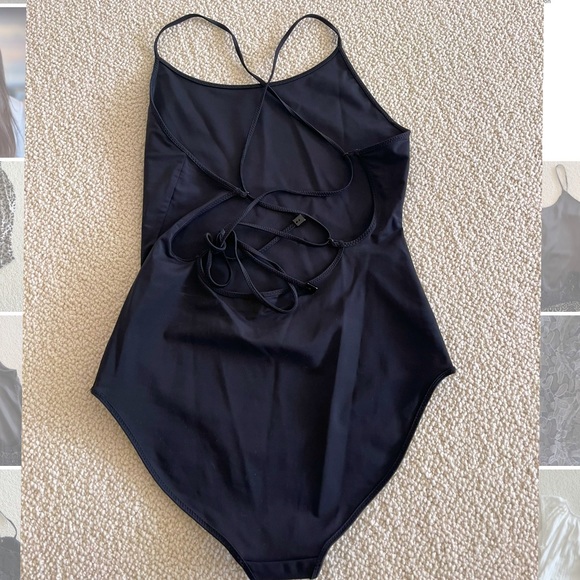 Wilfred Tie Up Back Bodysuit - Picture 2 of 2